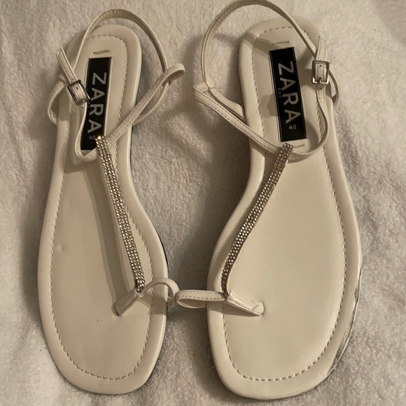 Zara/t-strap tie sandal w/rhinestone trim SZ49/US9 - Picture 1 of 8